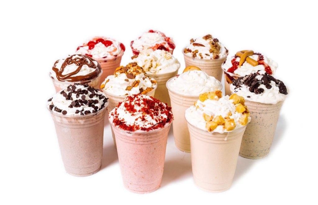 The Peach Cobbler factory offers Pudd-N-Shakes in a variety of flavors.